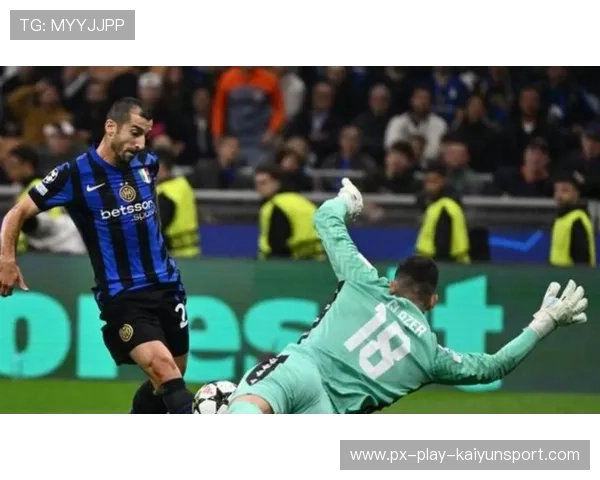 意甲国米中场连传带动攻击，前场机会接二连三